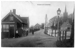 9605: Groeten uit Leimuiden